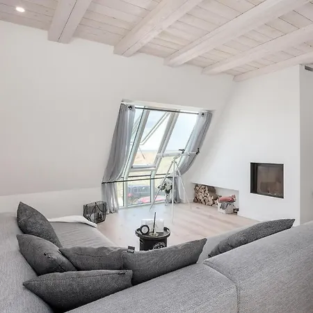 Beachhouse 24 Semesterbostad *